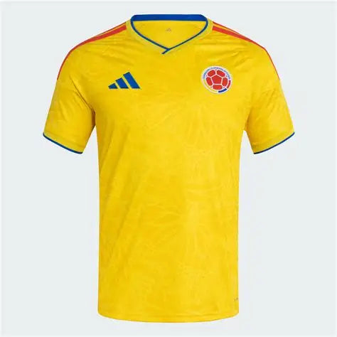 Colombia Magique Edition 2026 – Bordada Encauchetada + caja -  La Armadura del Realismo Fantástico